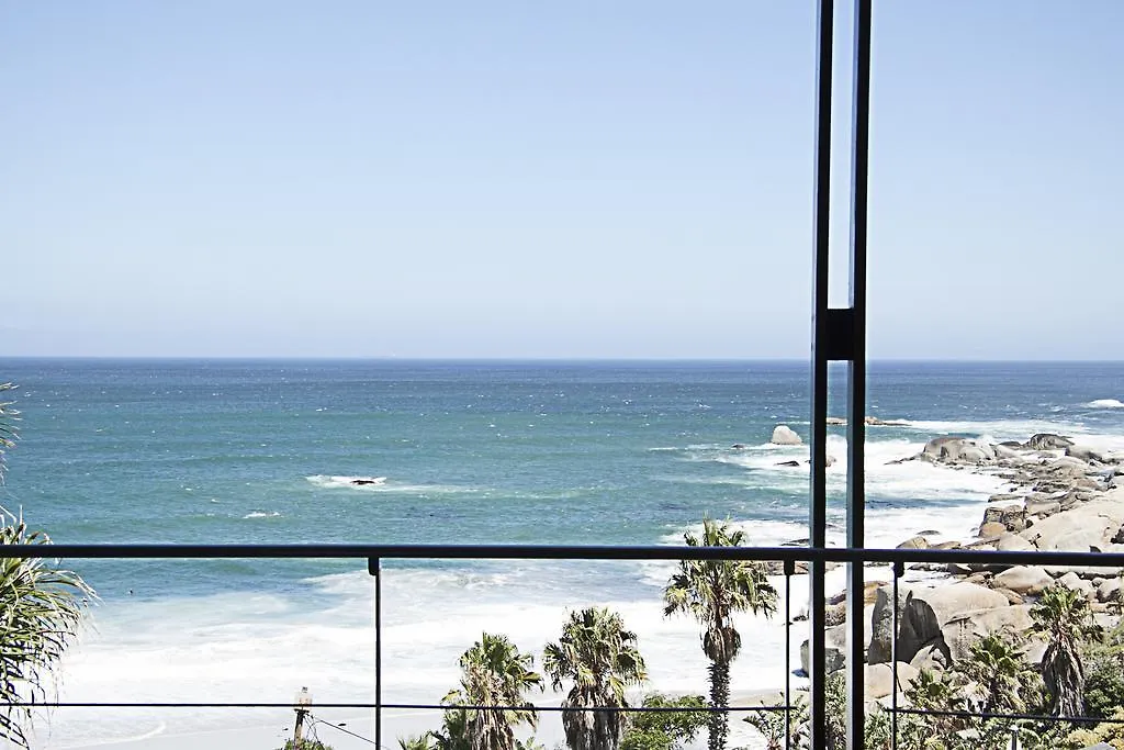 Glen Beach Villas-Apartment Cape Town